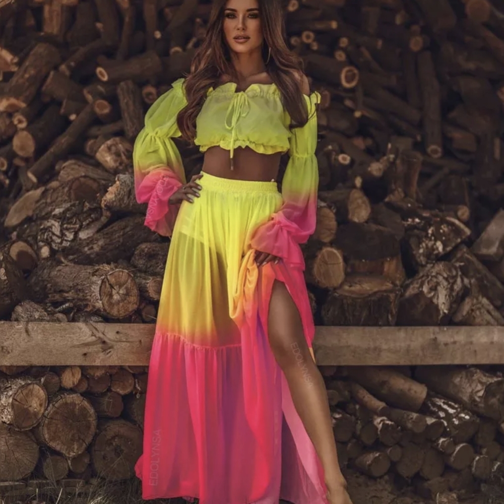 NWT Summer Ombre Beach Two Piece Skirt Set: Small-Medium